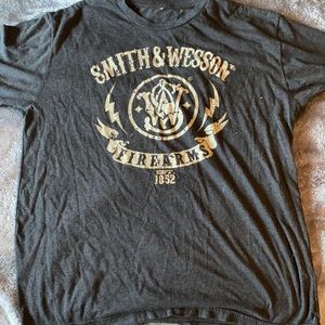 Smith & Wesson Men’s L T-shirt
